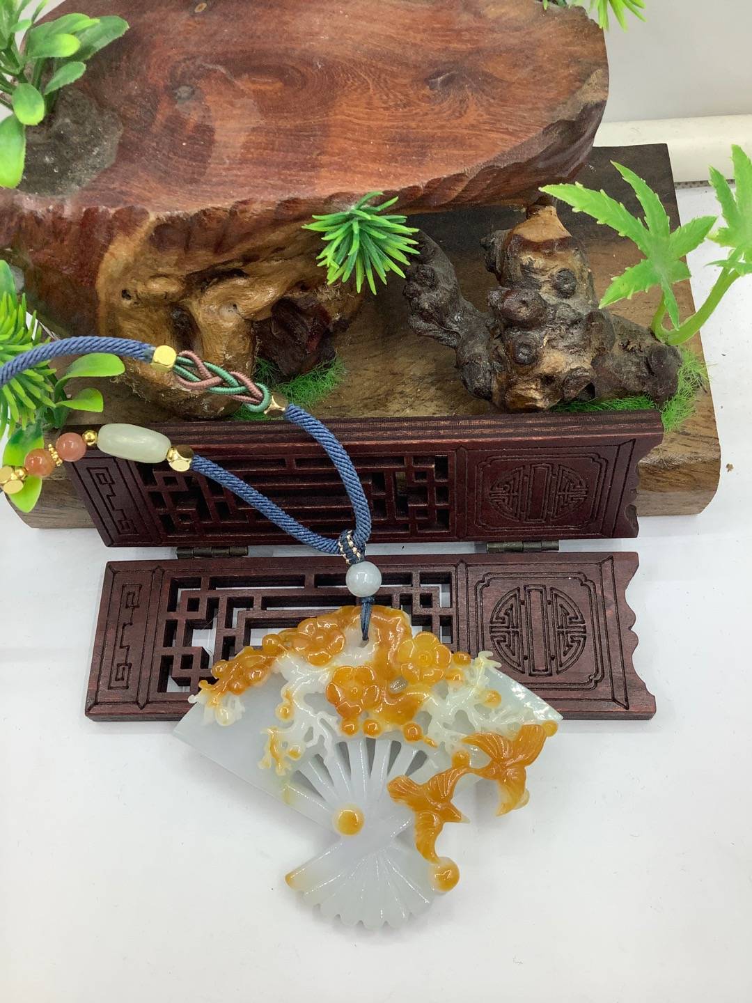 喜上眉梢