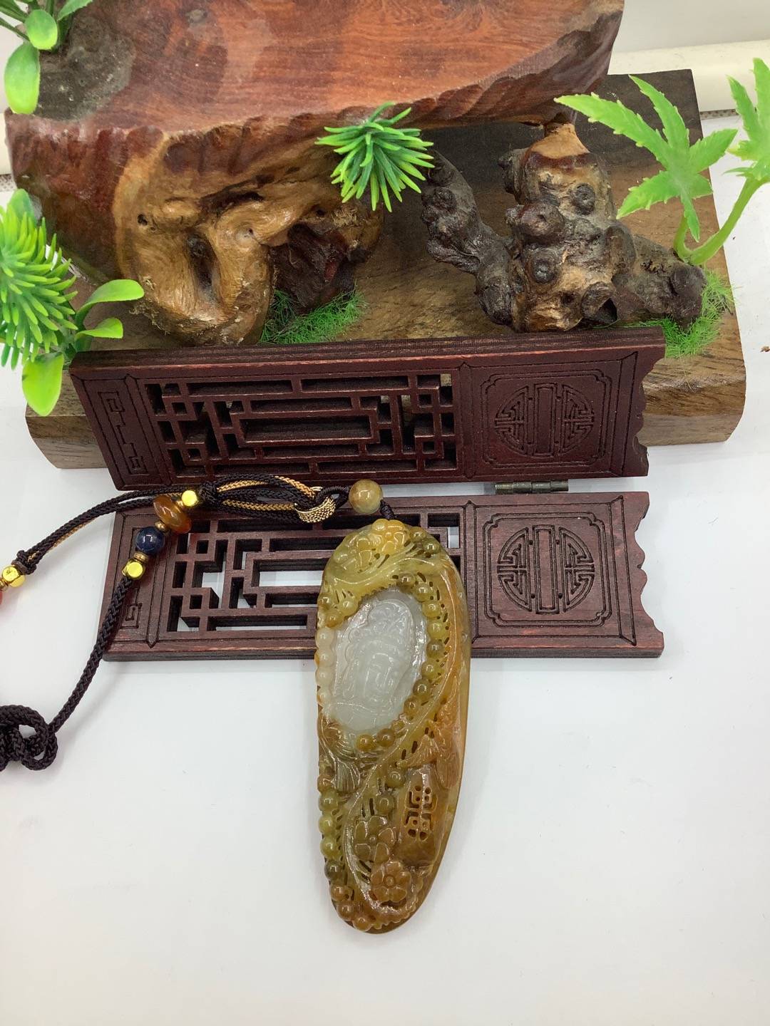 喜上眉梢