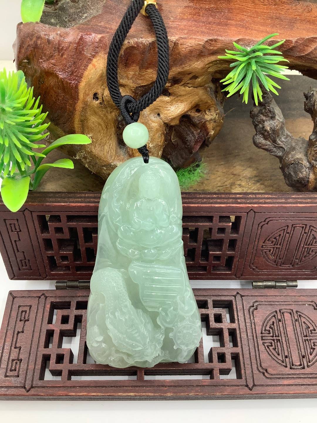 御龙阿弥