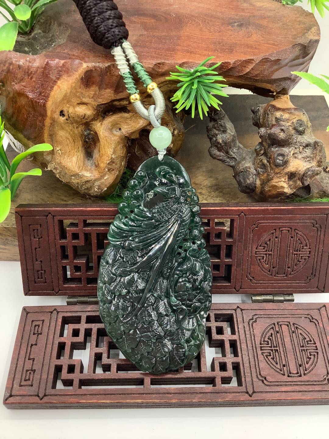 凤穿牡丹