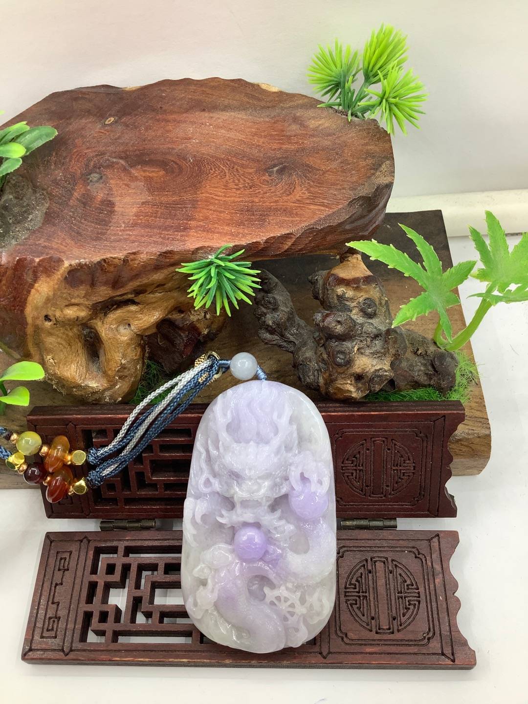 龙行天下