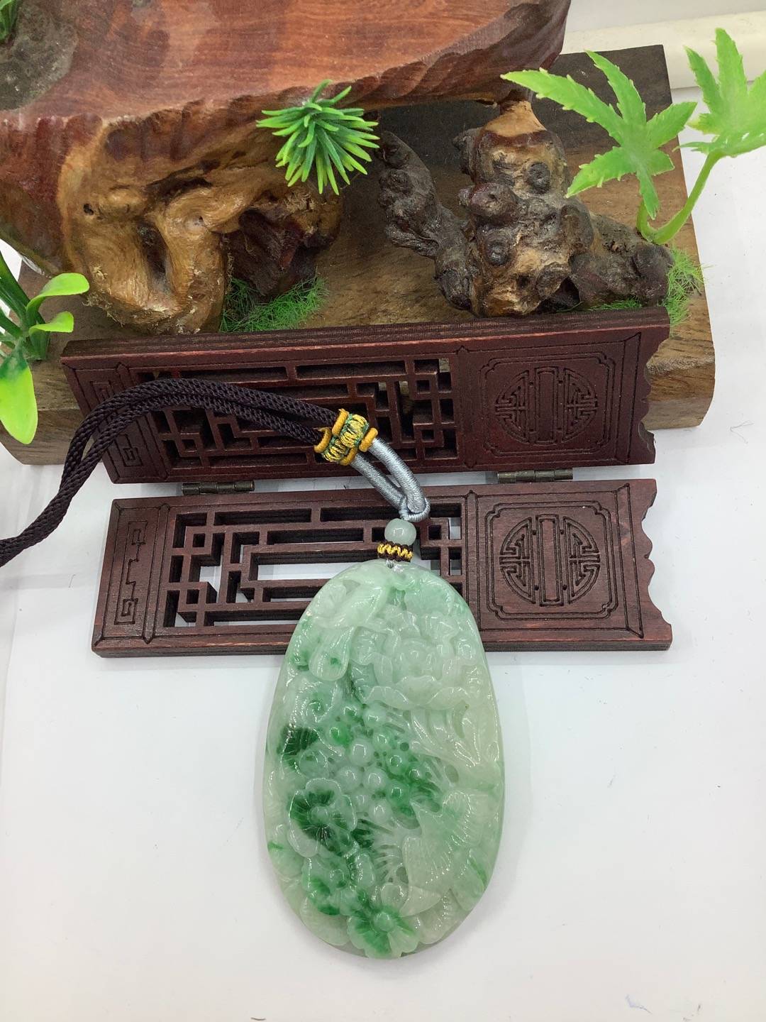 喜上眉梢