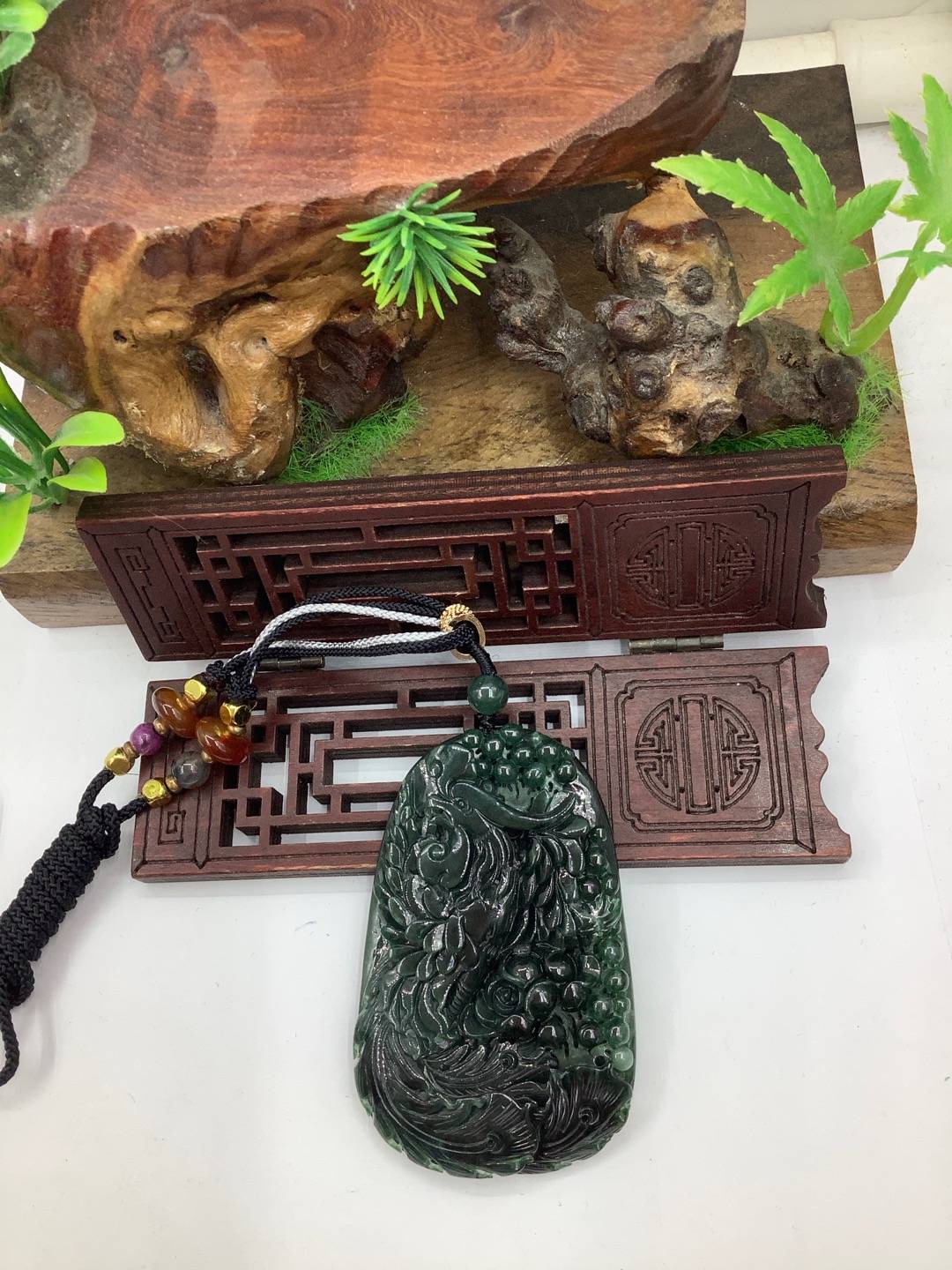 凤穿牡丹