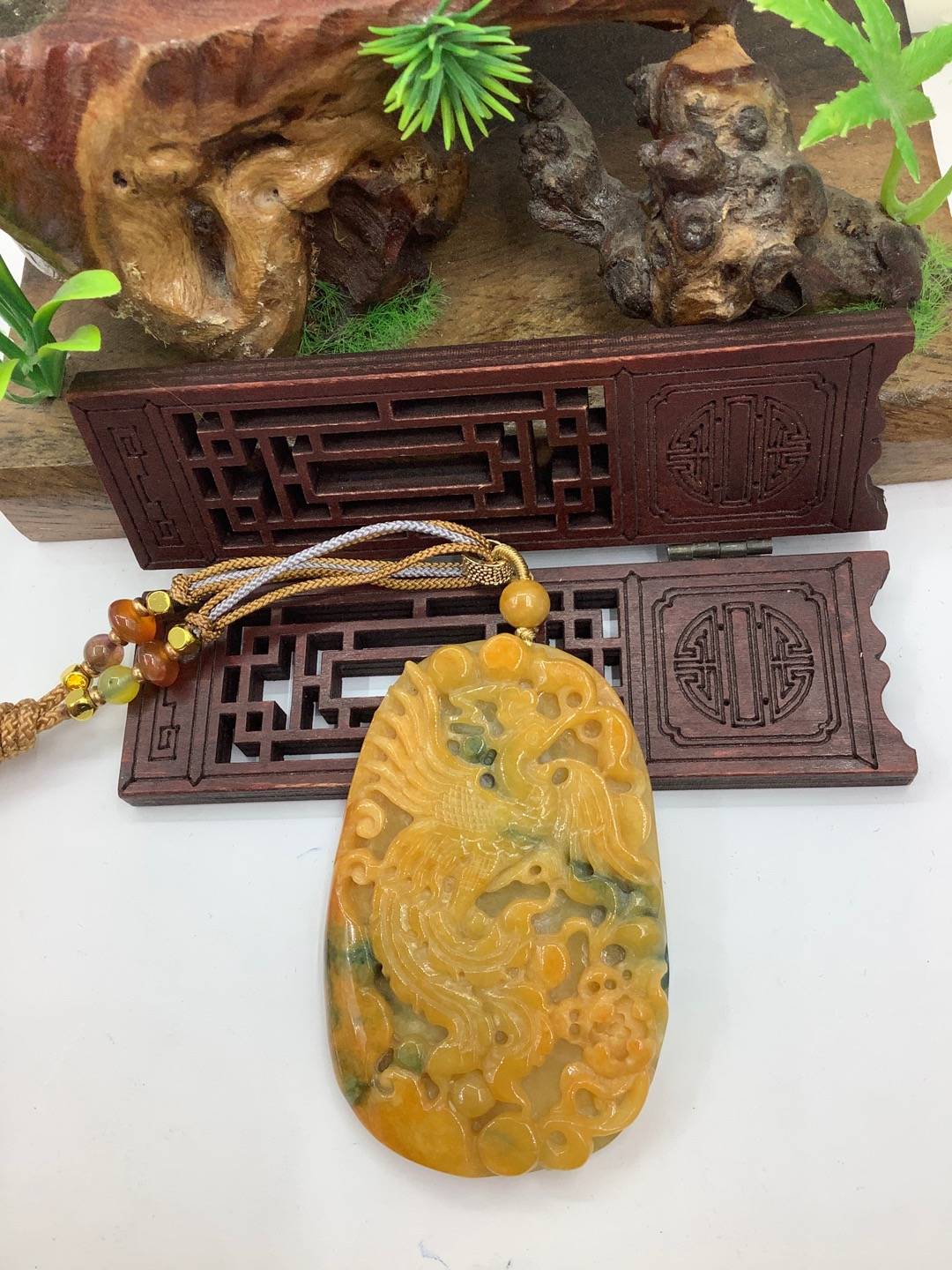 凤穿牡丹