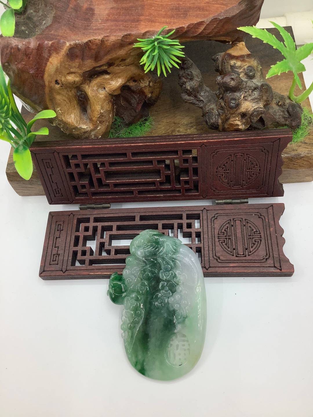 喜上眉梢