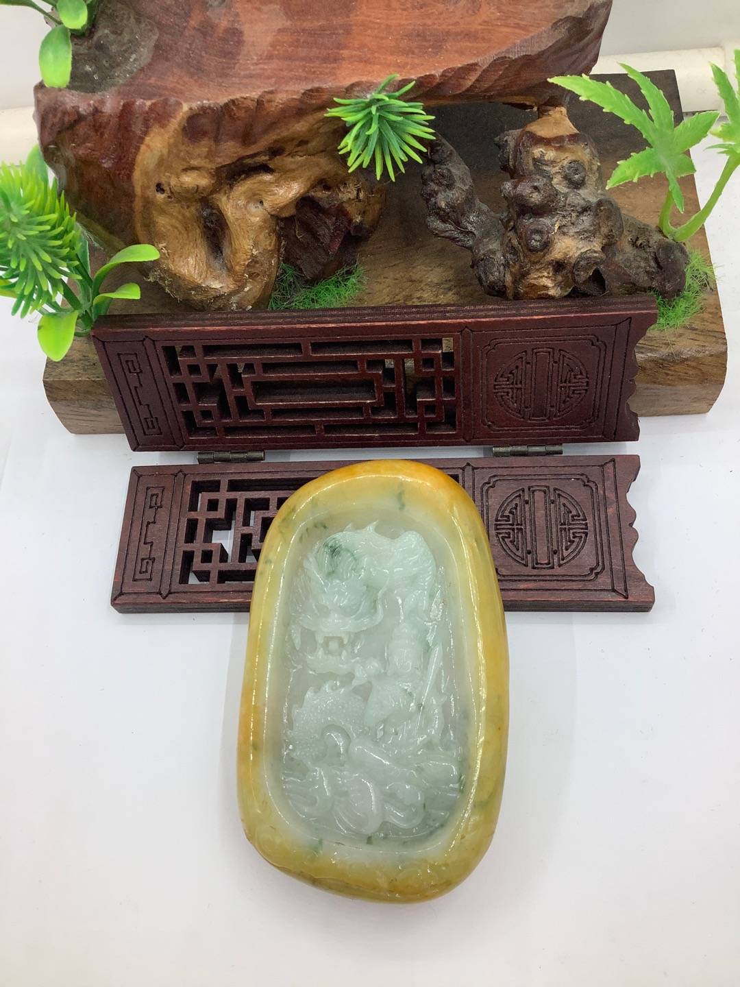 御龙虚空藏