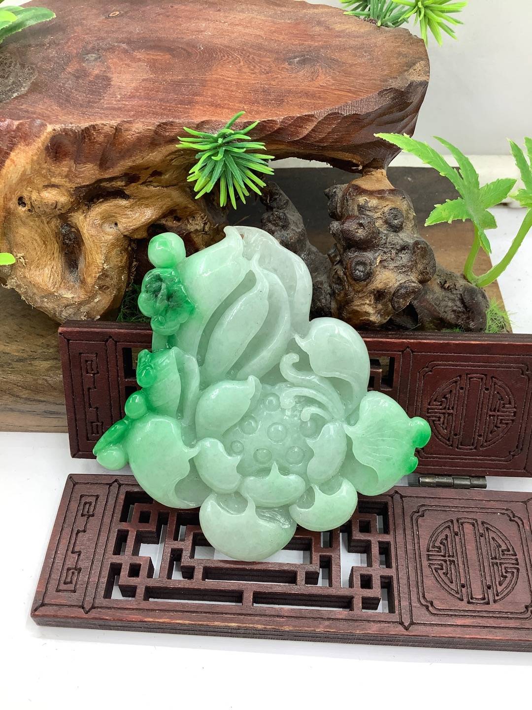 一品青莲