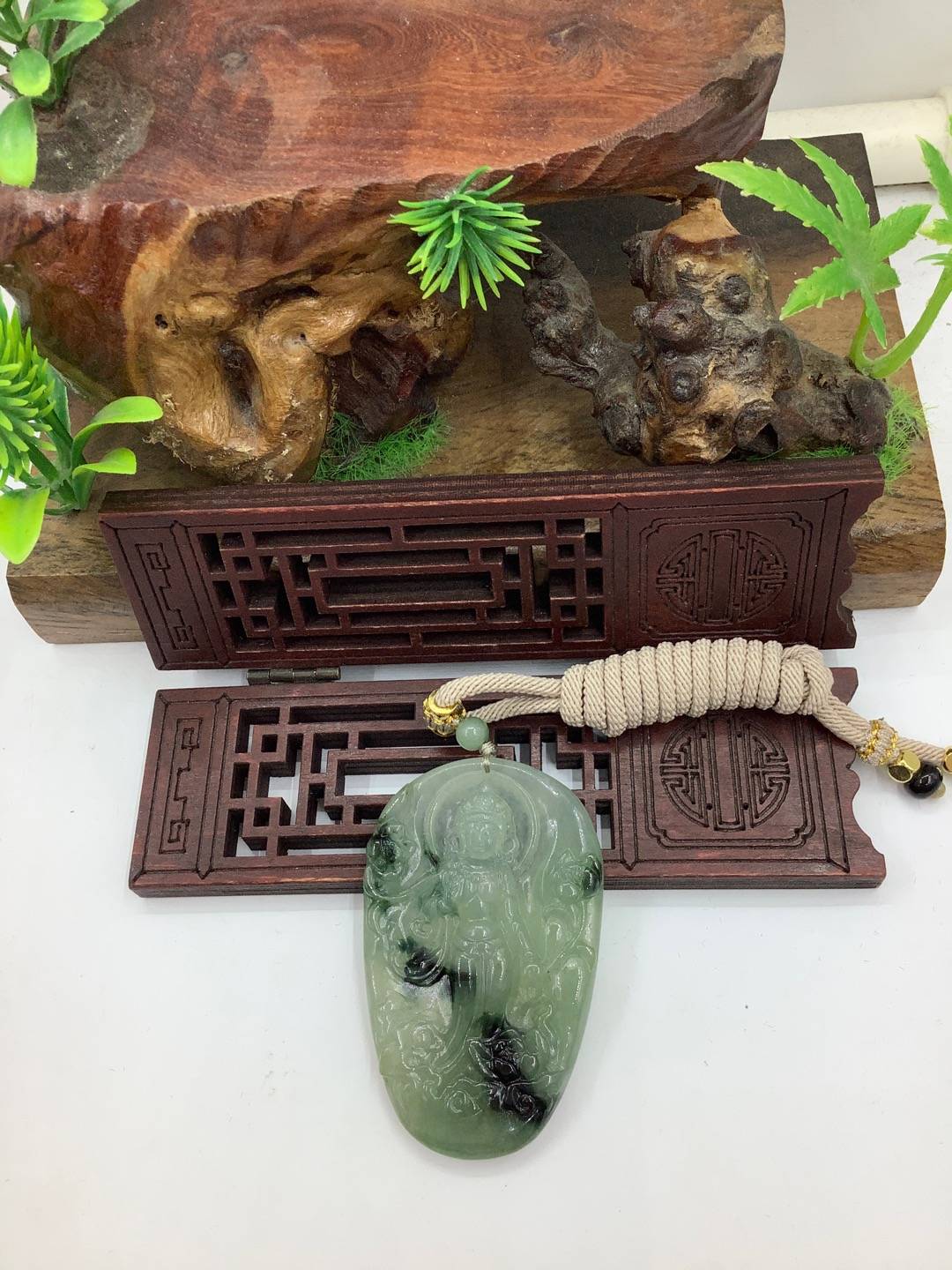 莲花观音