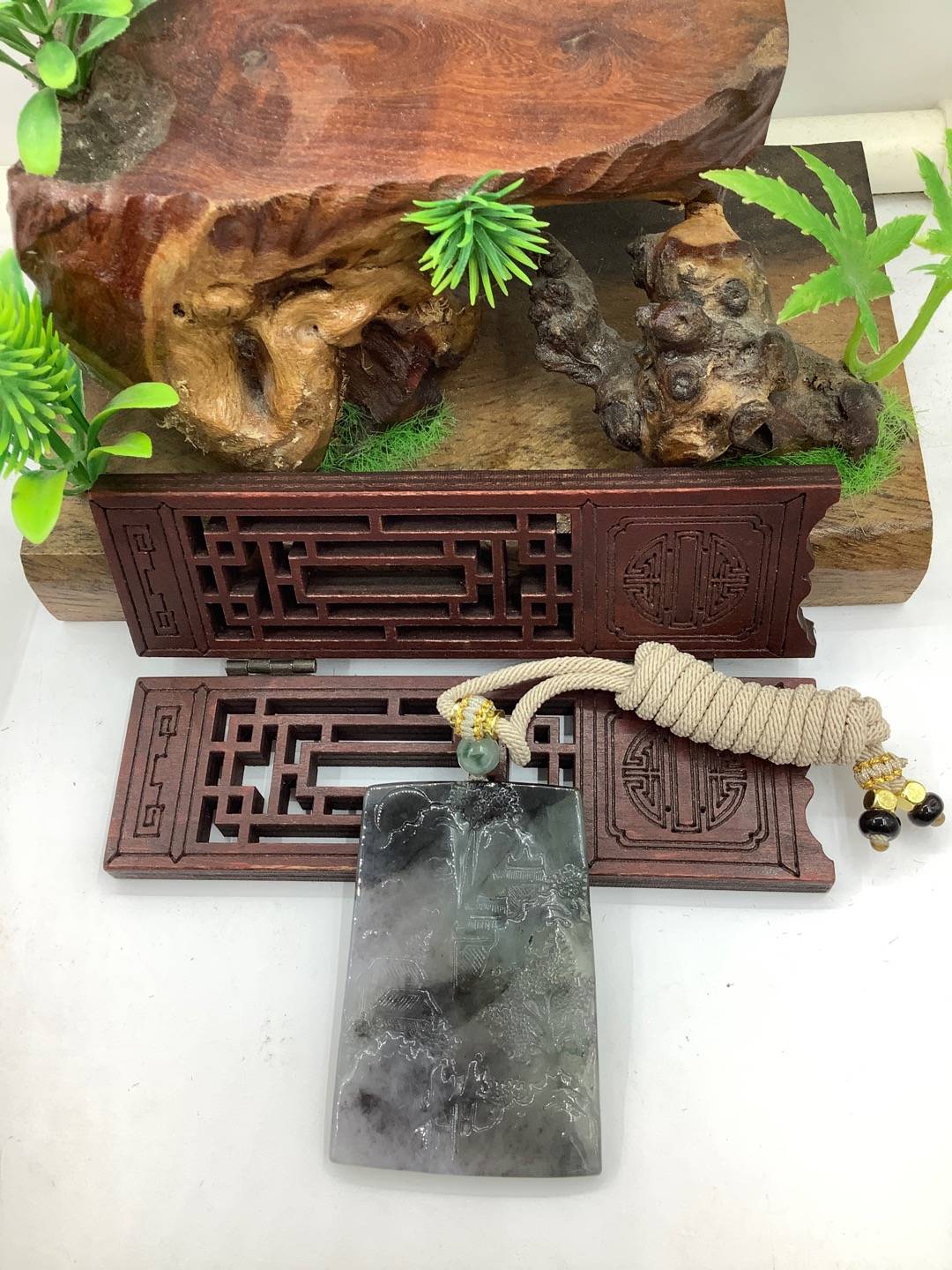 湖山春晓