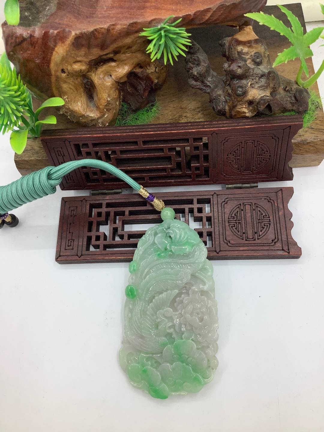 凤戏牡丹