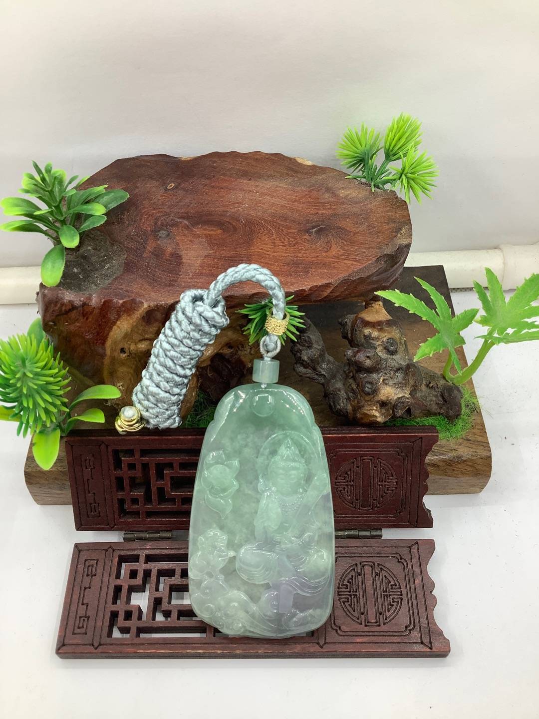 莲花观音