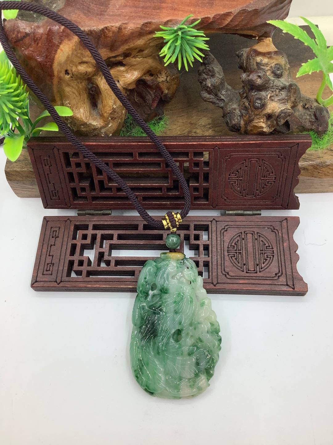 凤穿牡丹