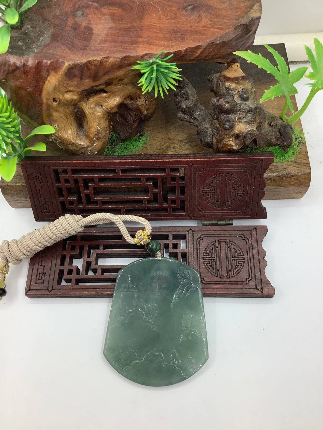 佛观天下