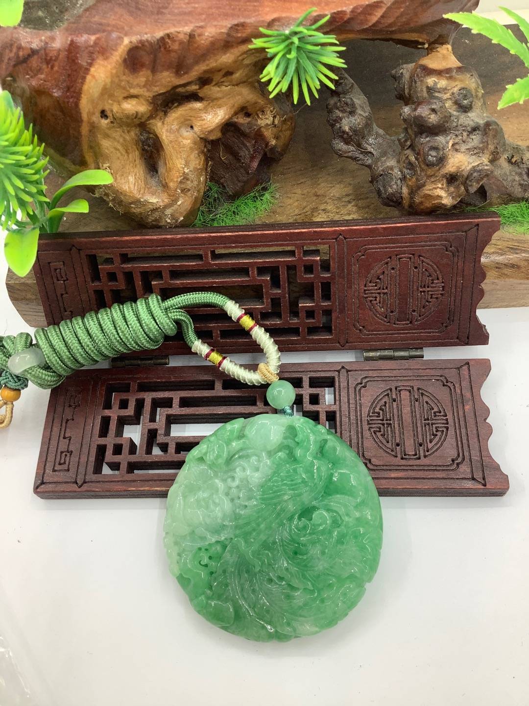 凤穿牡丹