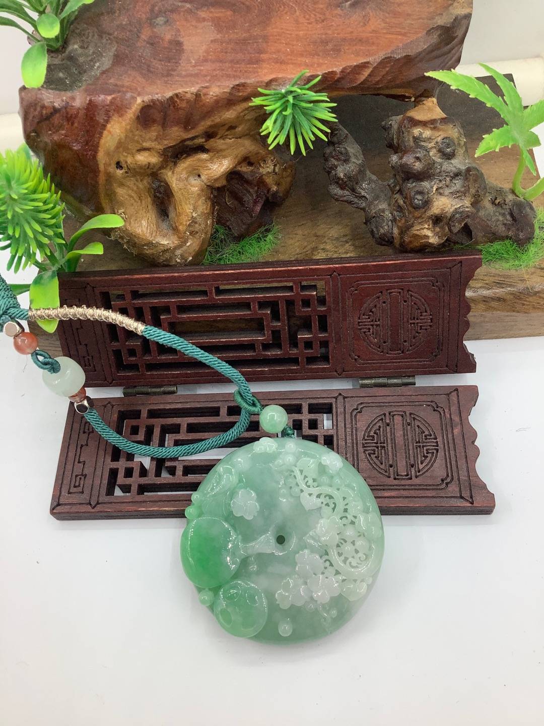 喜上眉梢