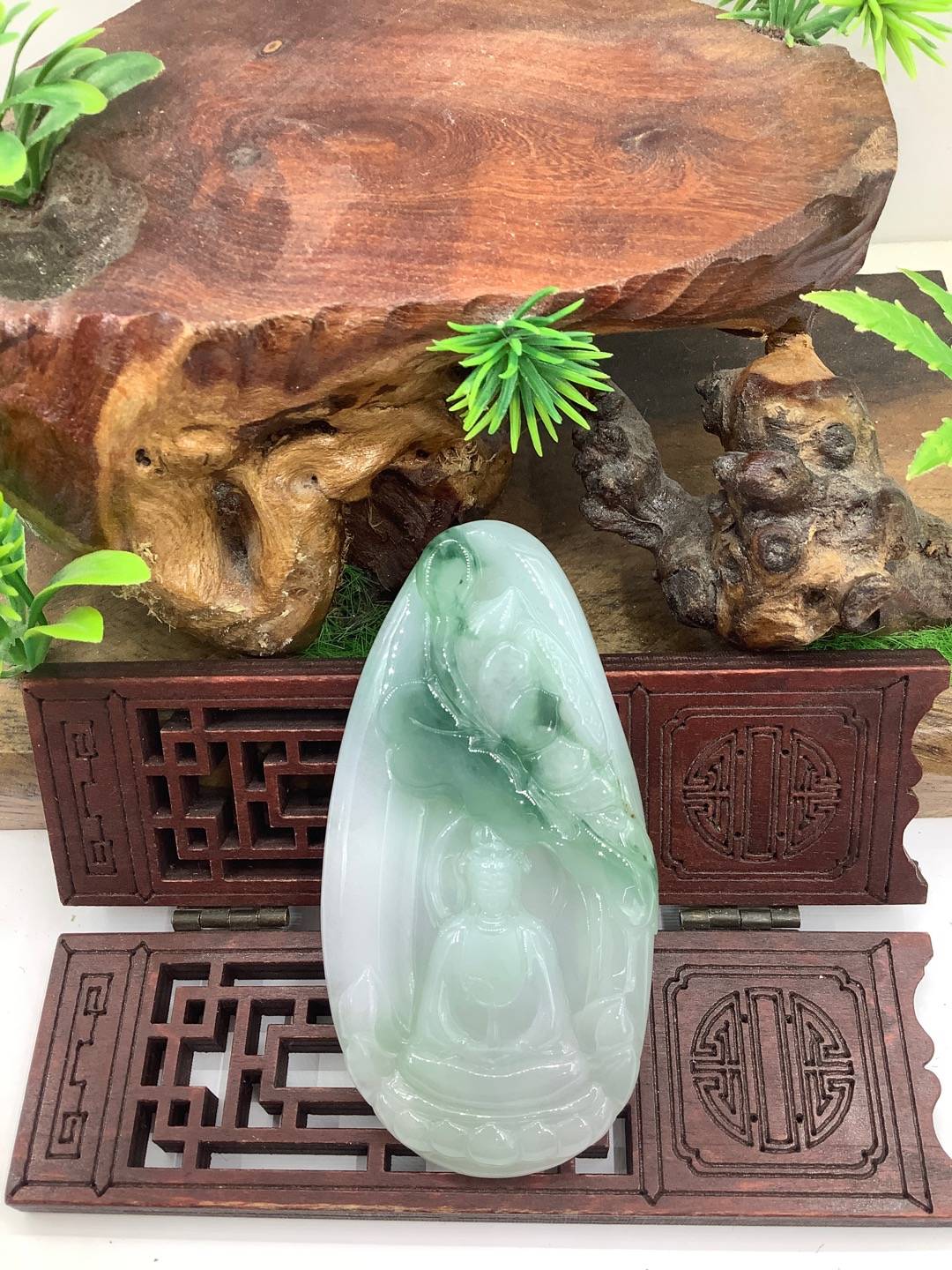 莲花观音