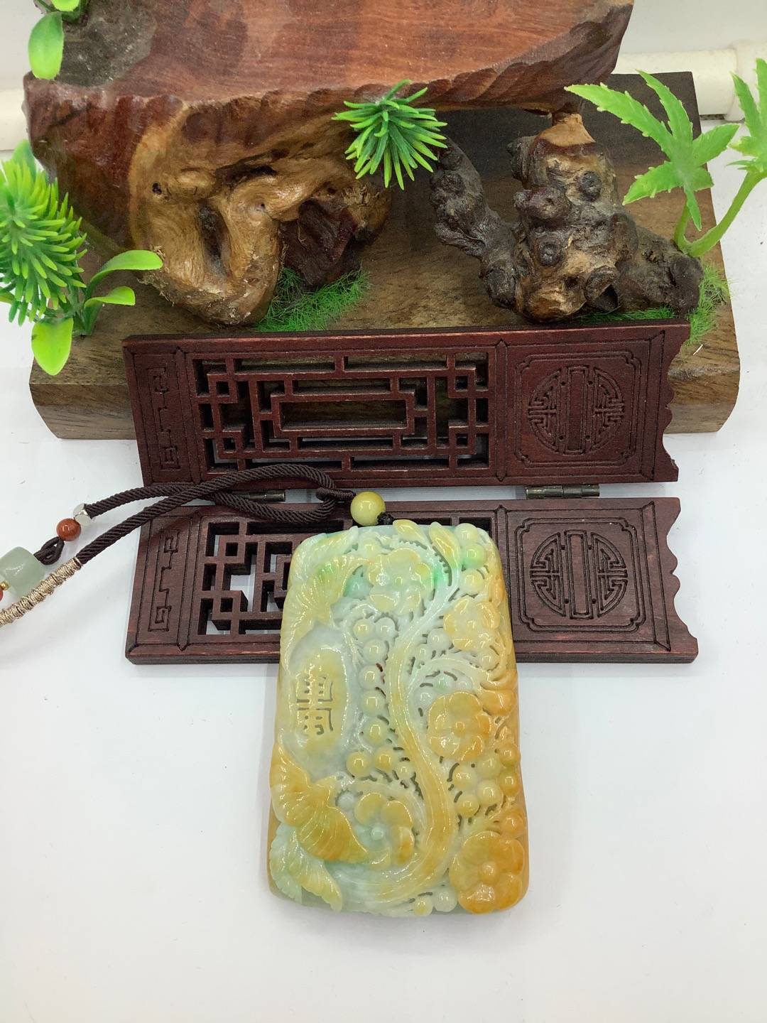 喜上眉梢