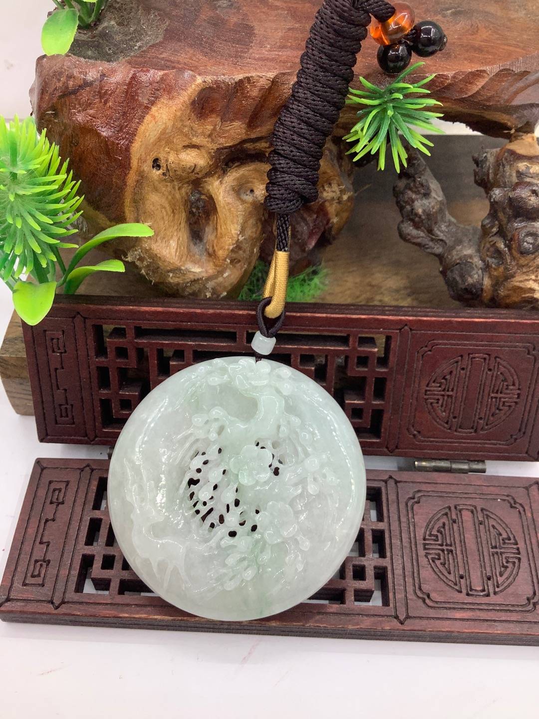 鹿梅同春