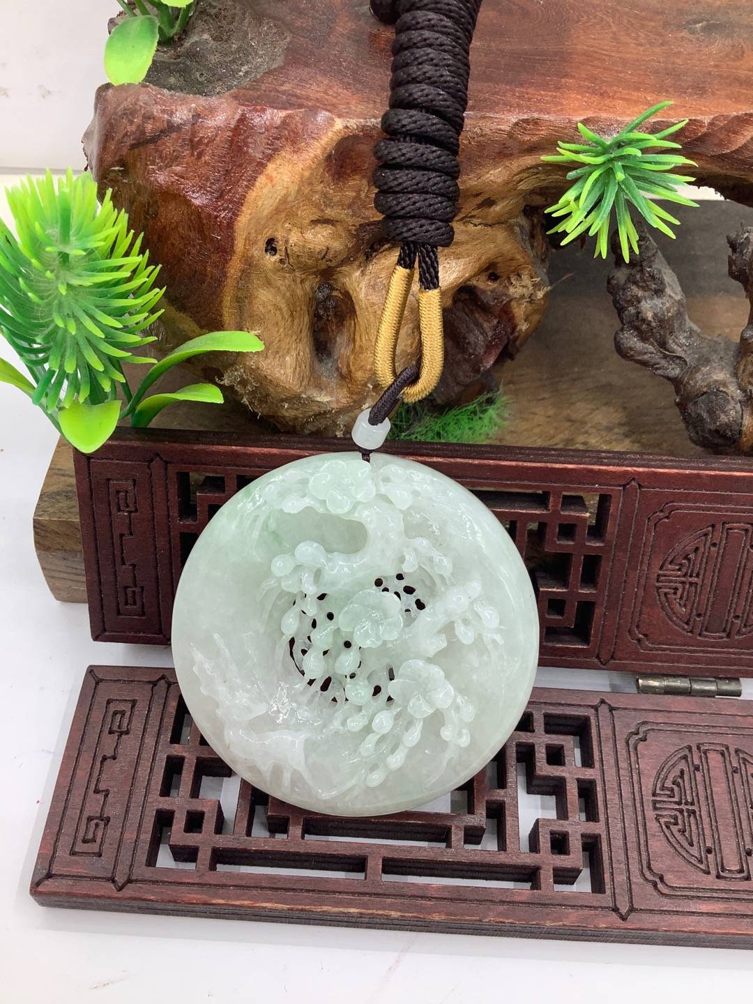 鹿梅同春