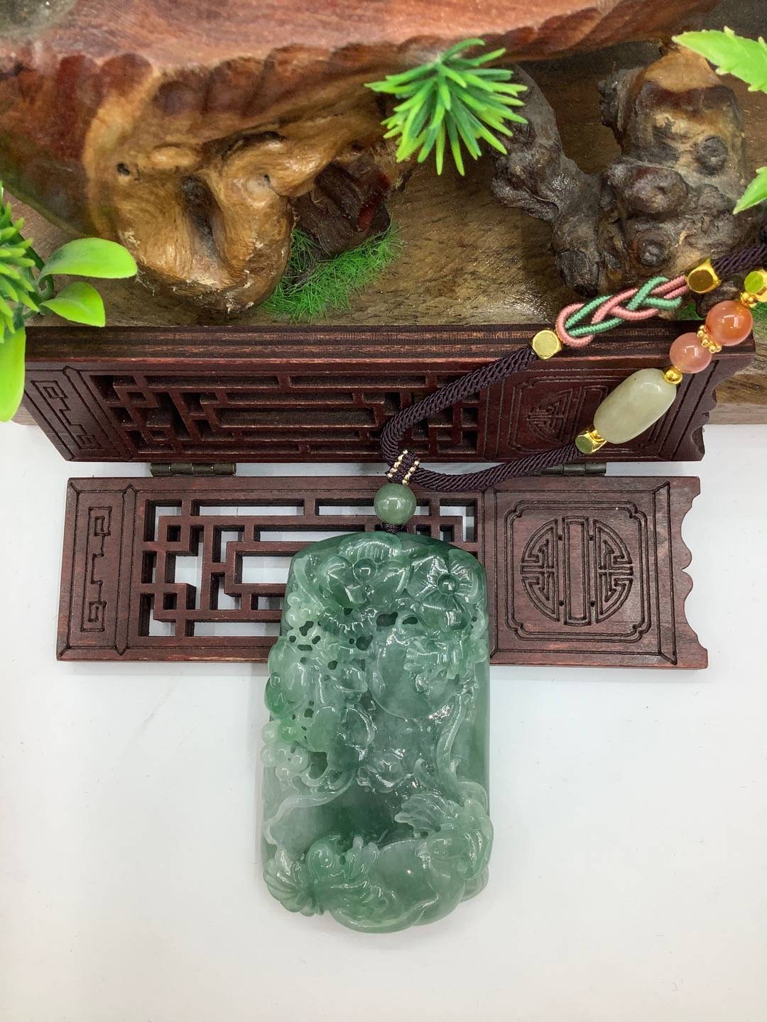 喜上眉梢 