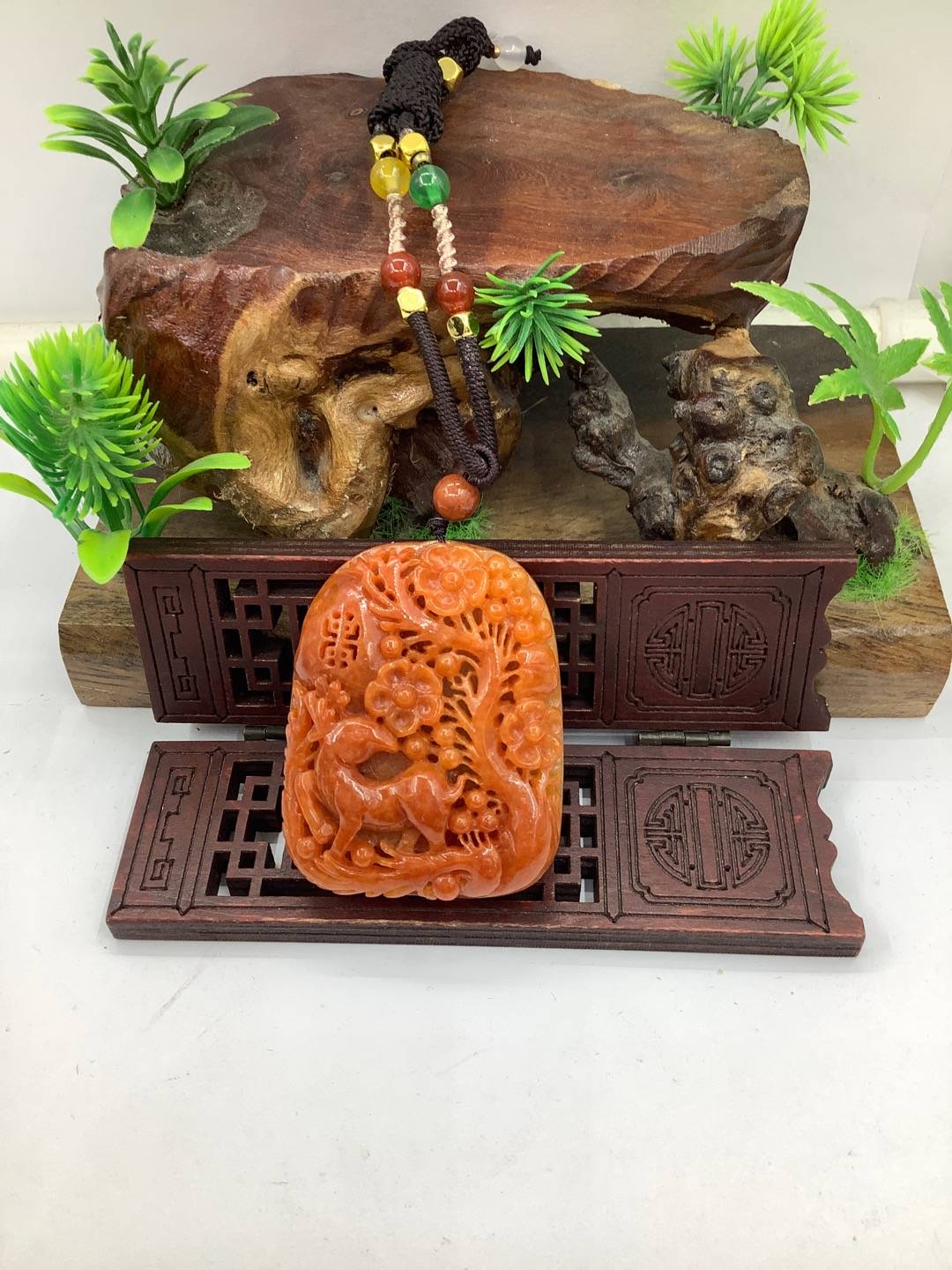 鹿梅同春