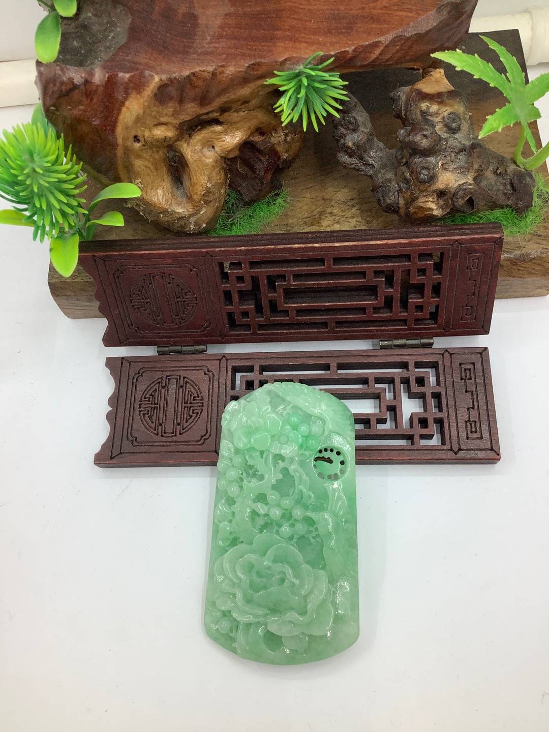 喜上眉梢