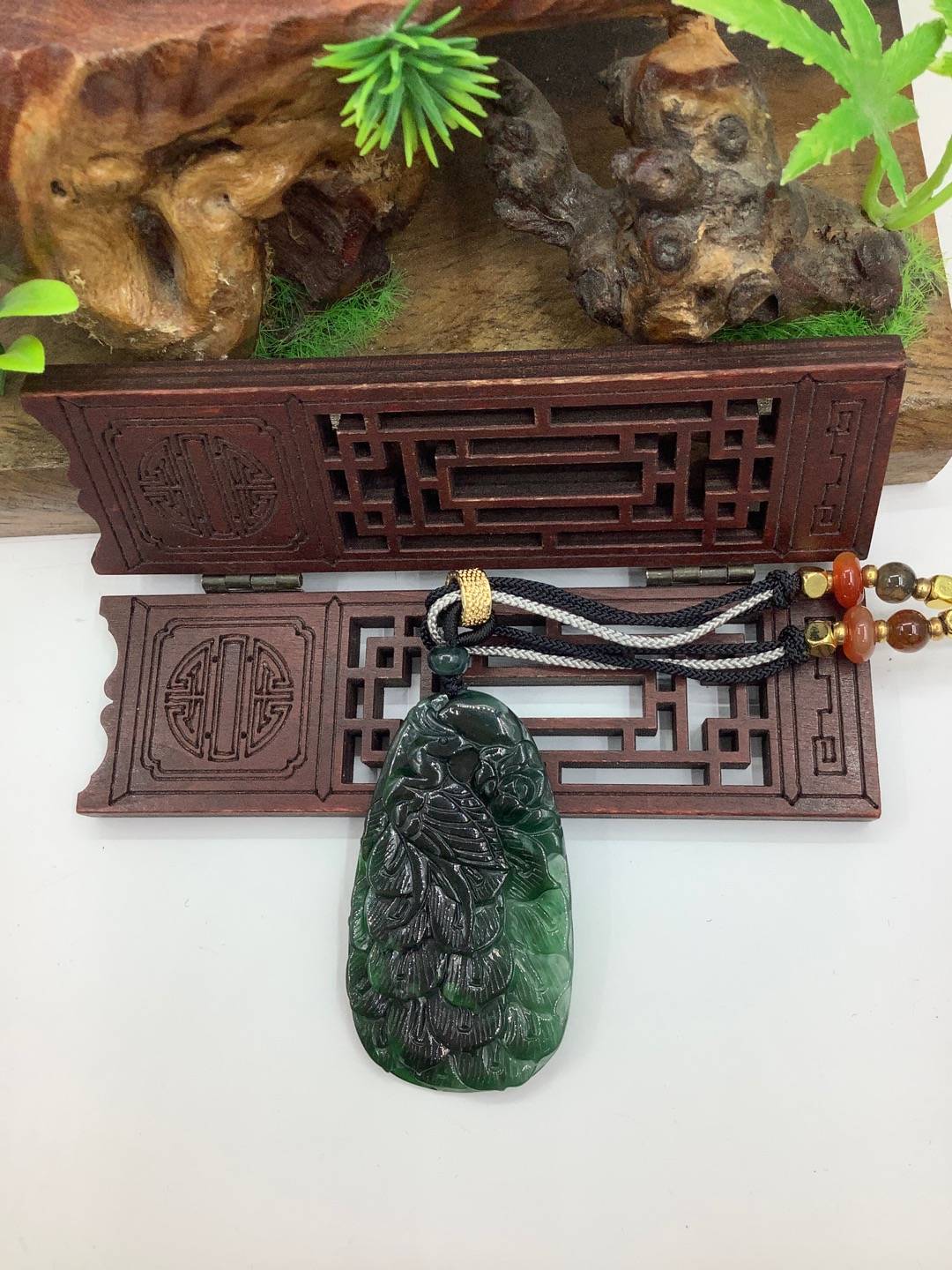 凤戏牡丹