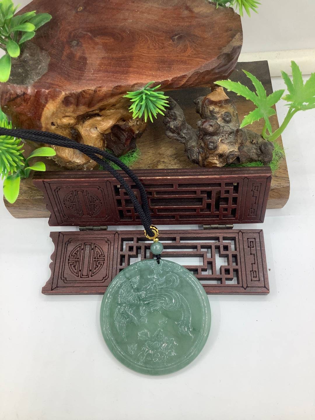 凤戏牡丹