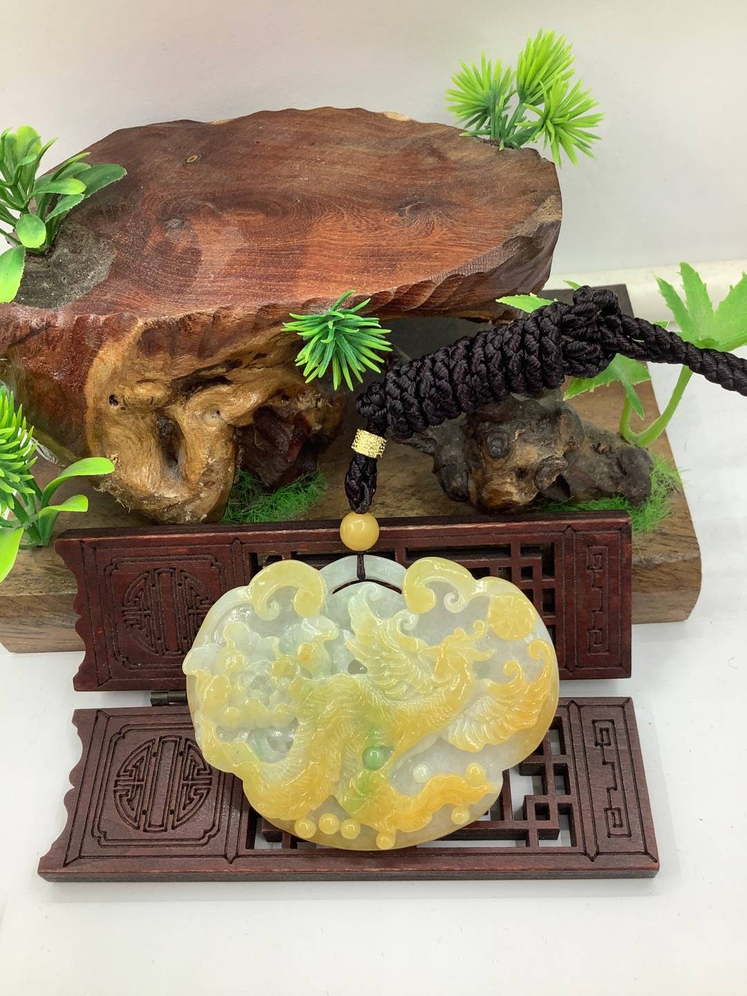 凤穿牡丹