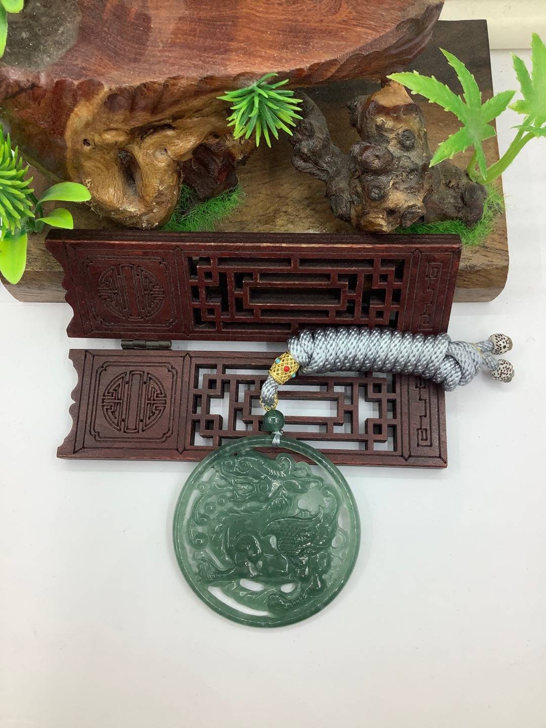 麒麟献瑞
