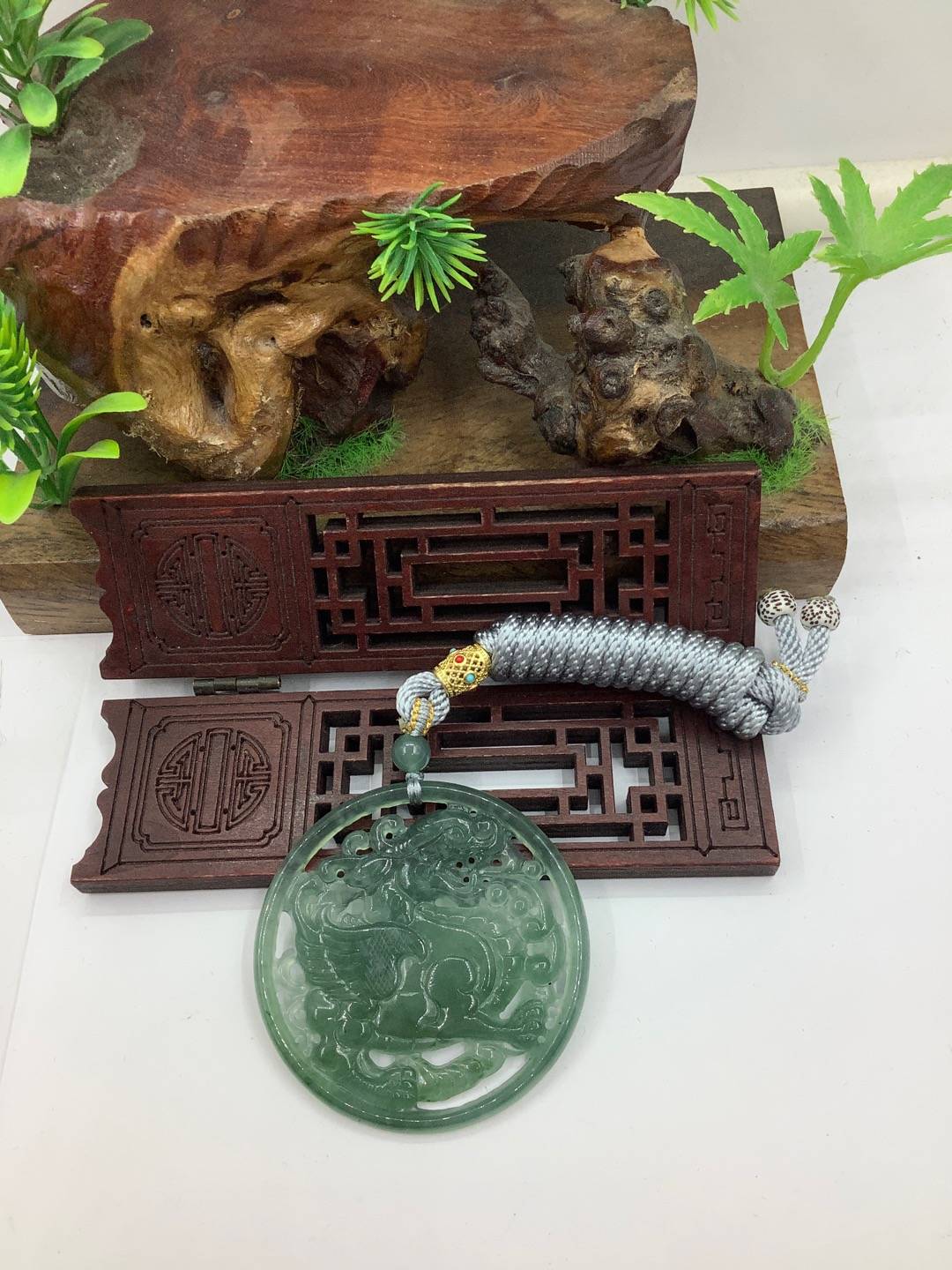 麒麟献瑞