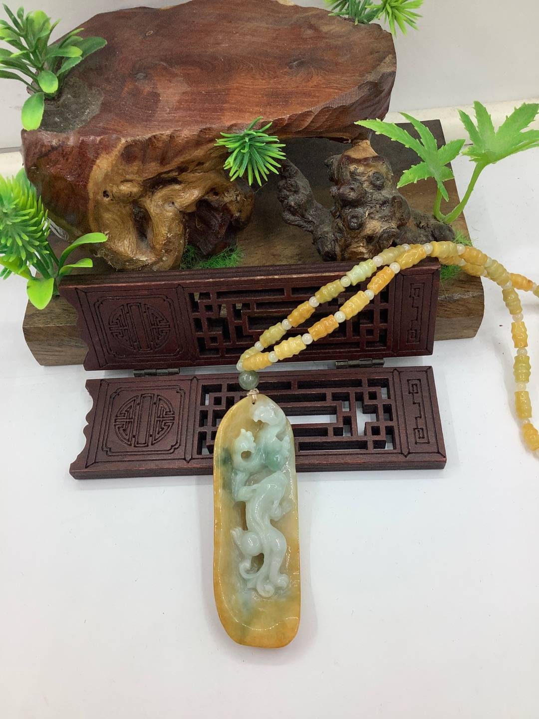 仿古龙