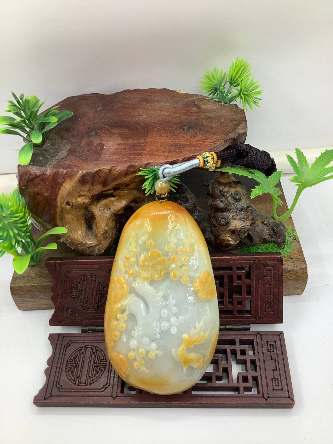 鹿梅同春
