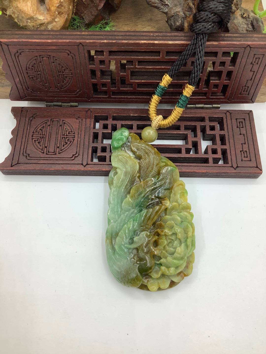 凤戏牡丹