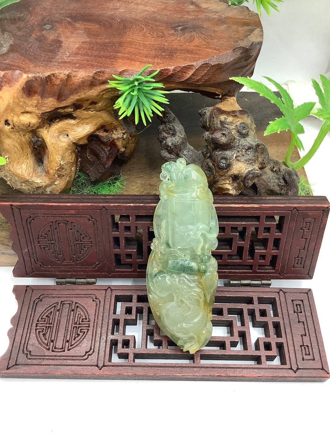 盘龙柱