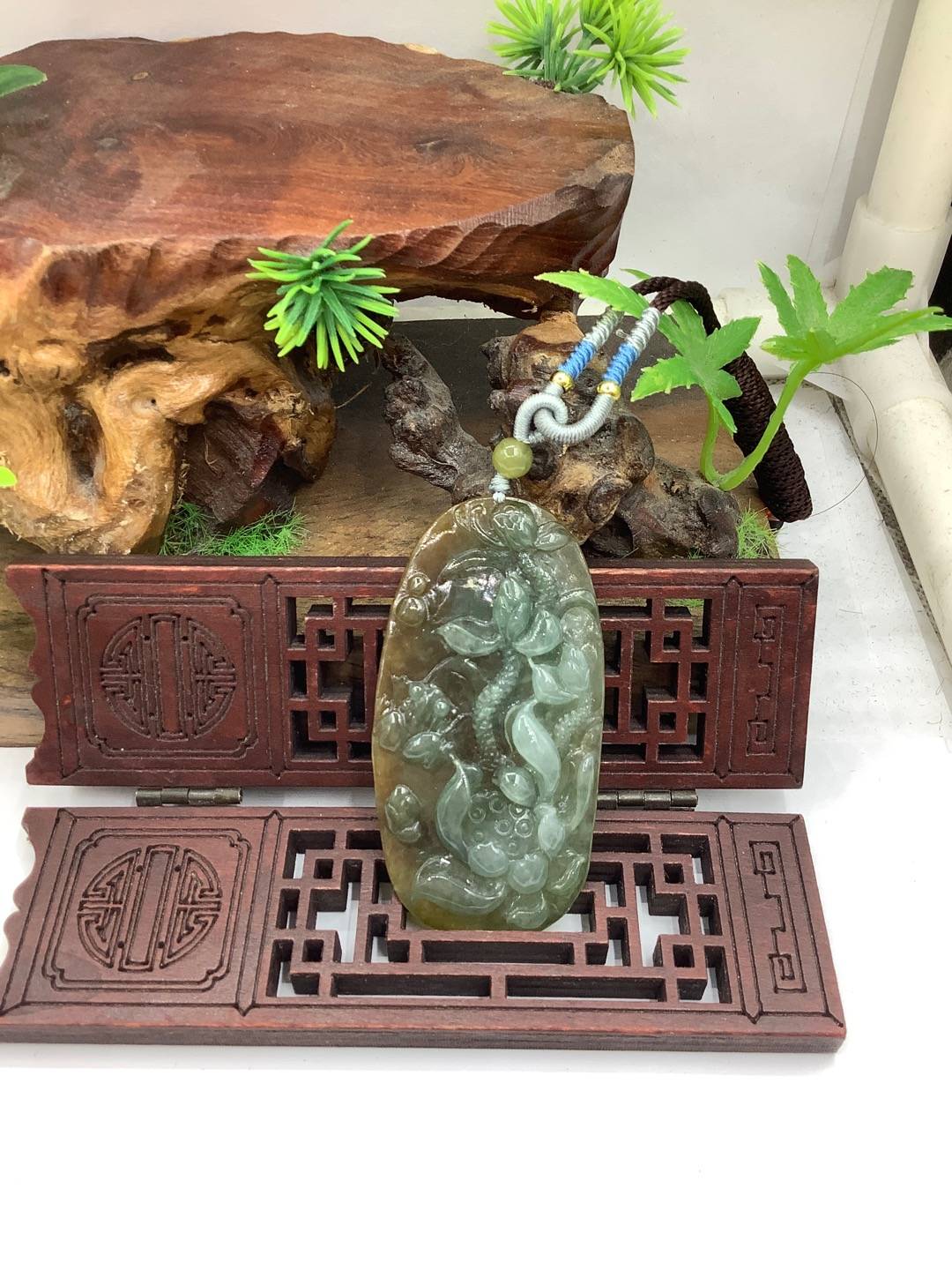 一品青莲