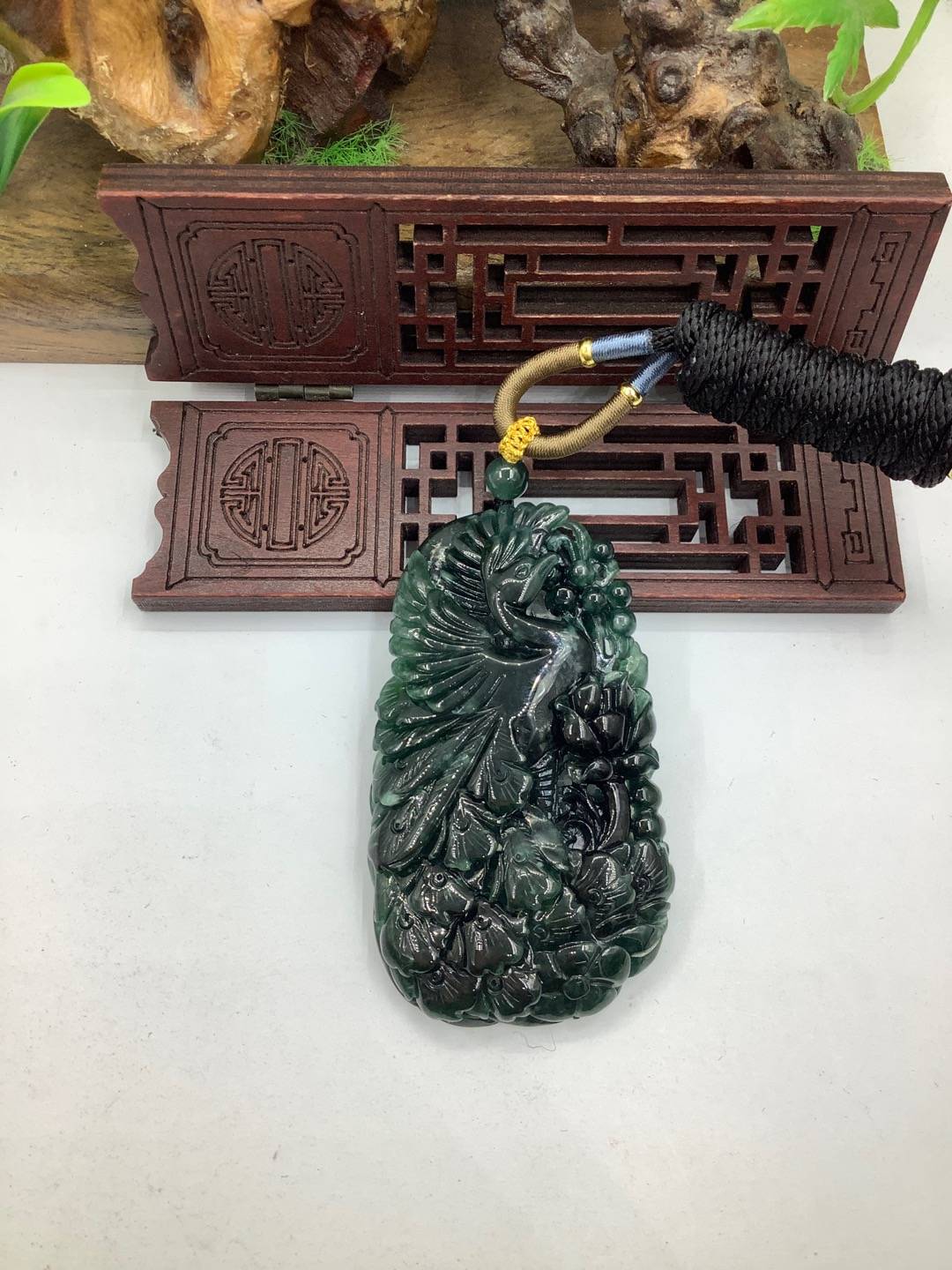 凤戏牡丹