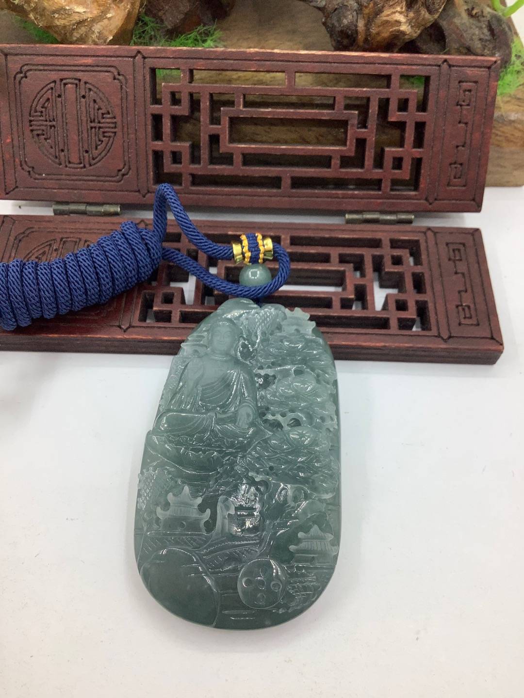 佛观天下