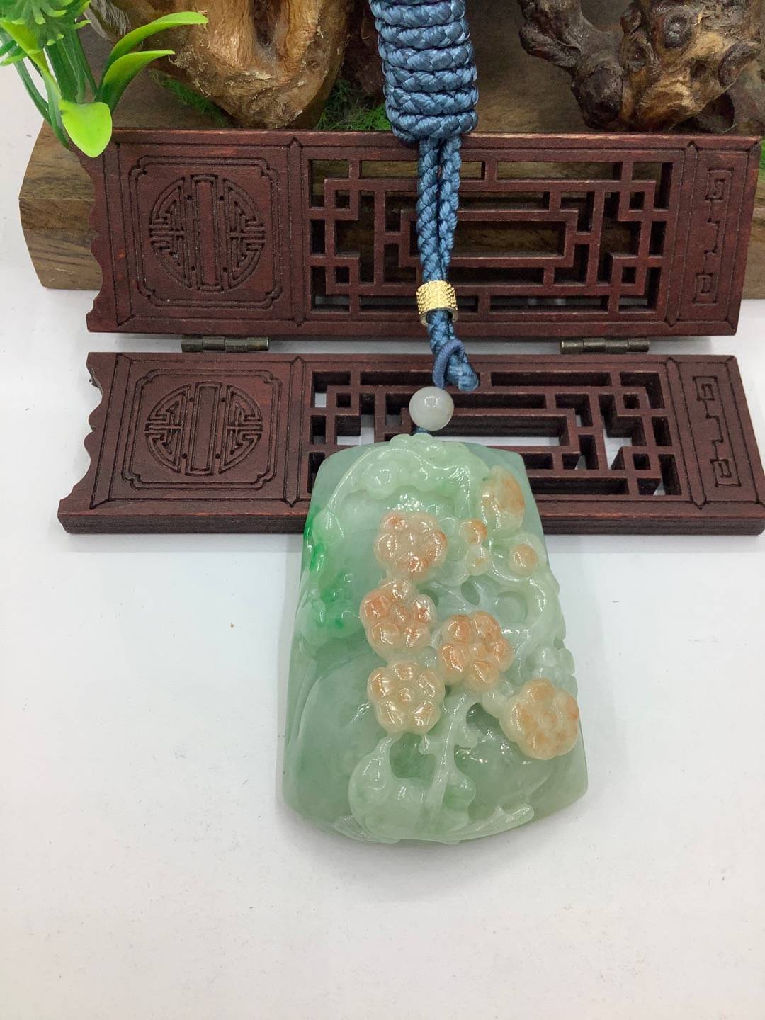 喜上眉梢