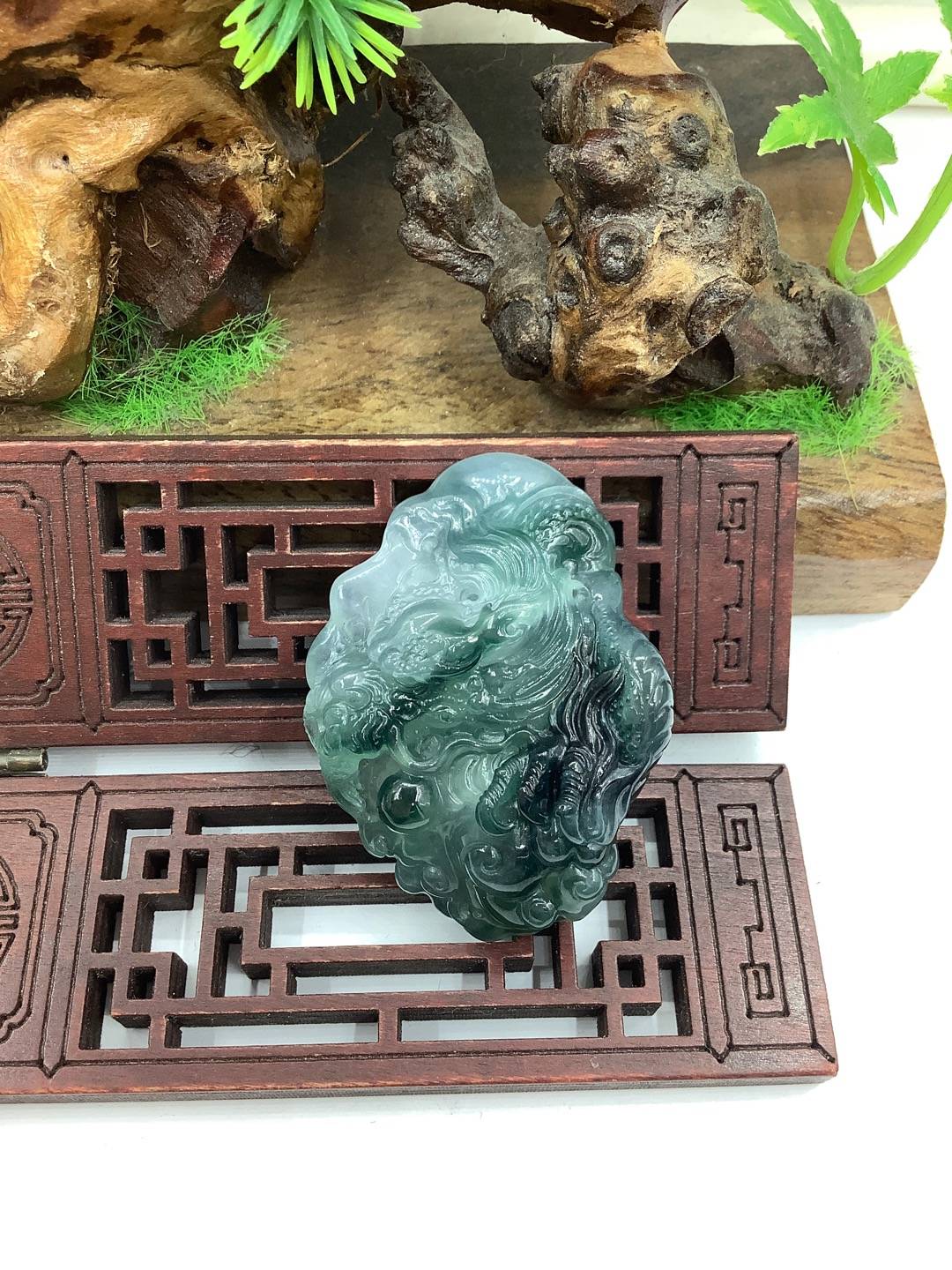 龙行天下
