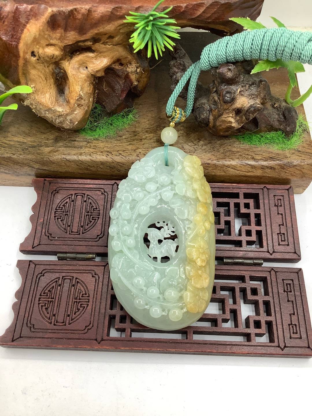 鹿梅同春