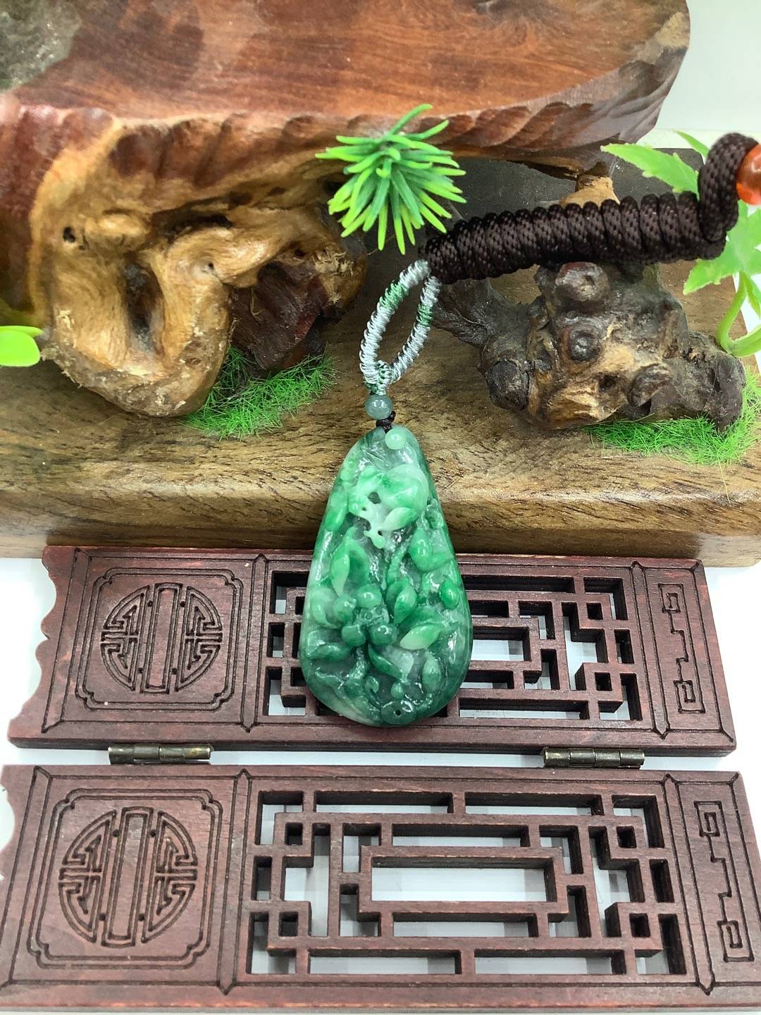 一品青莲