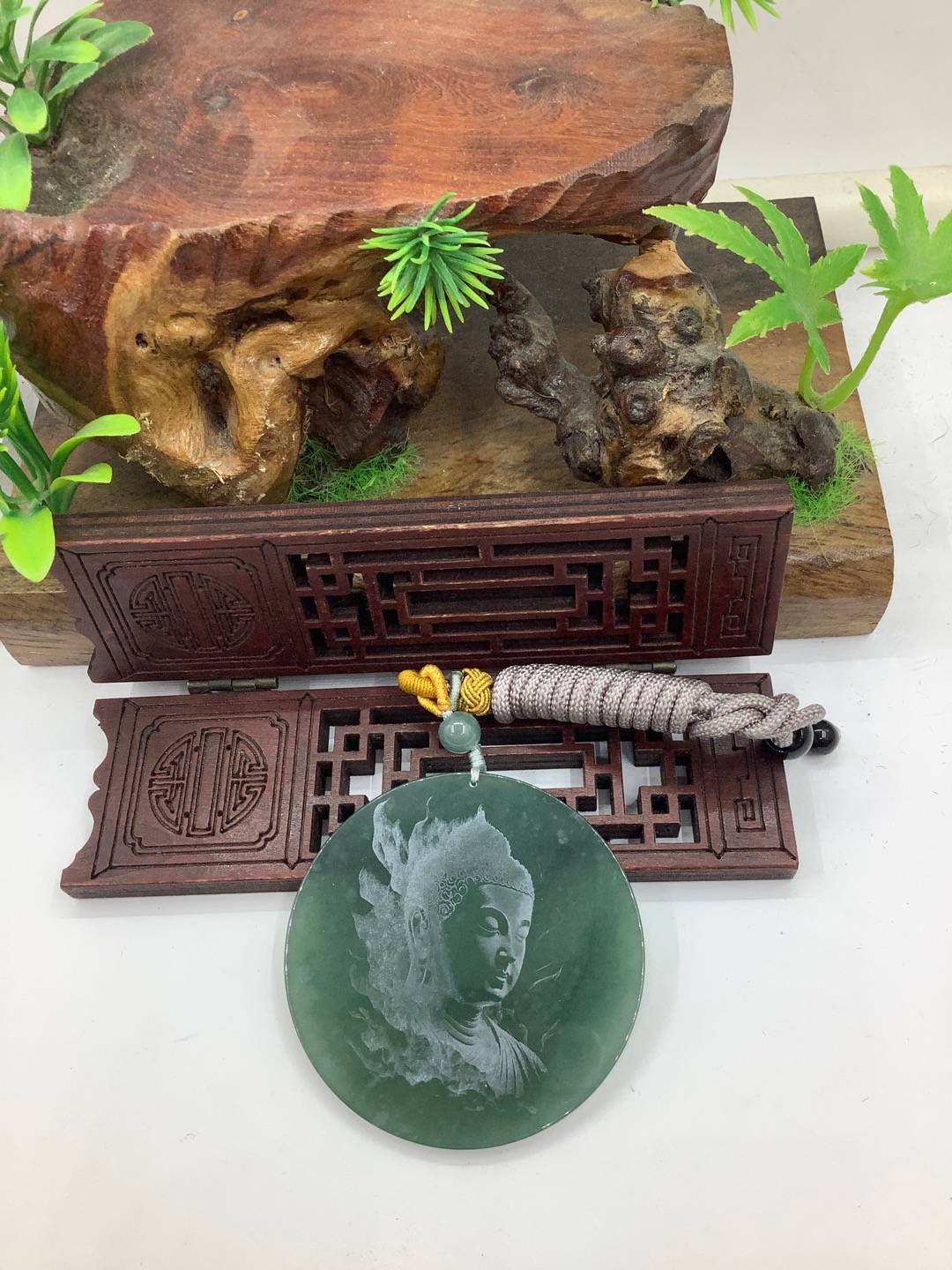佛观天下