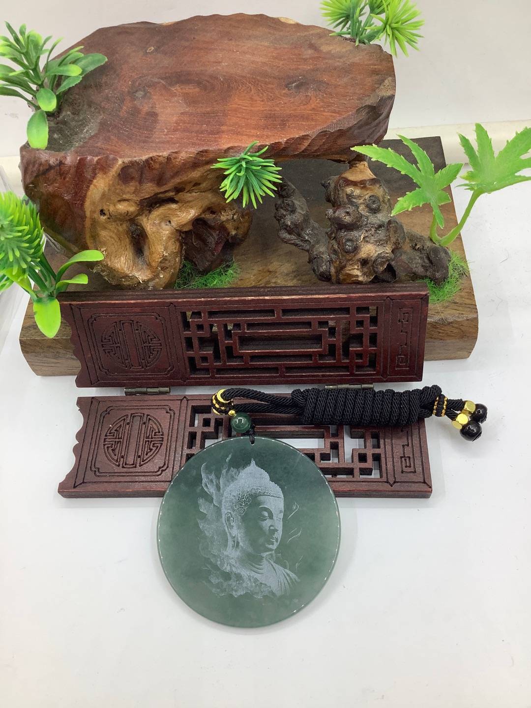 佛观天下