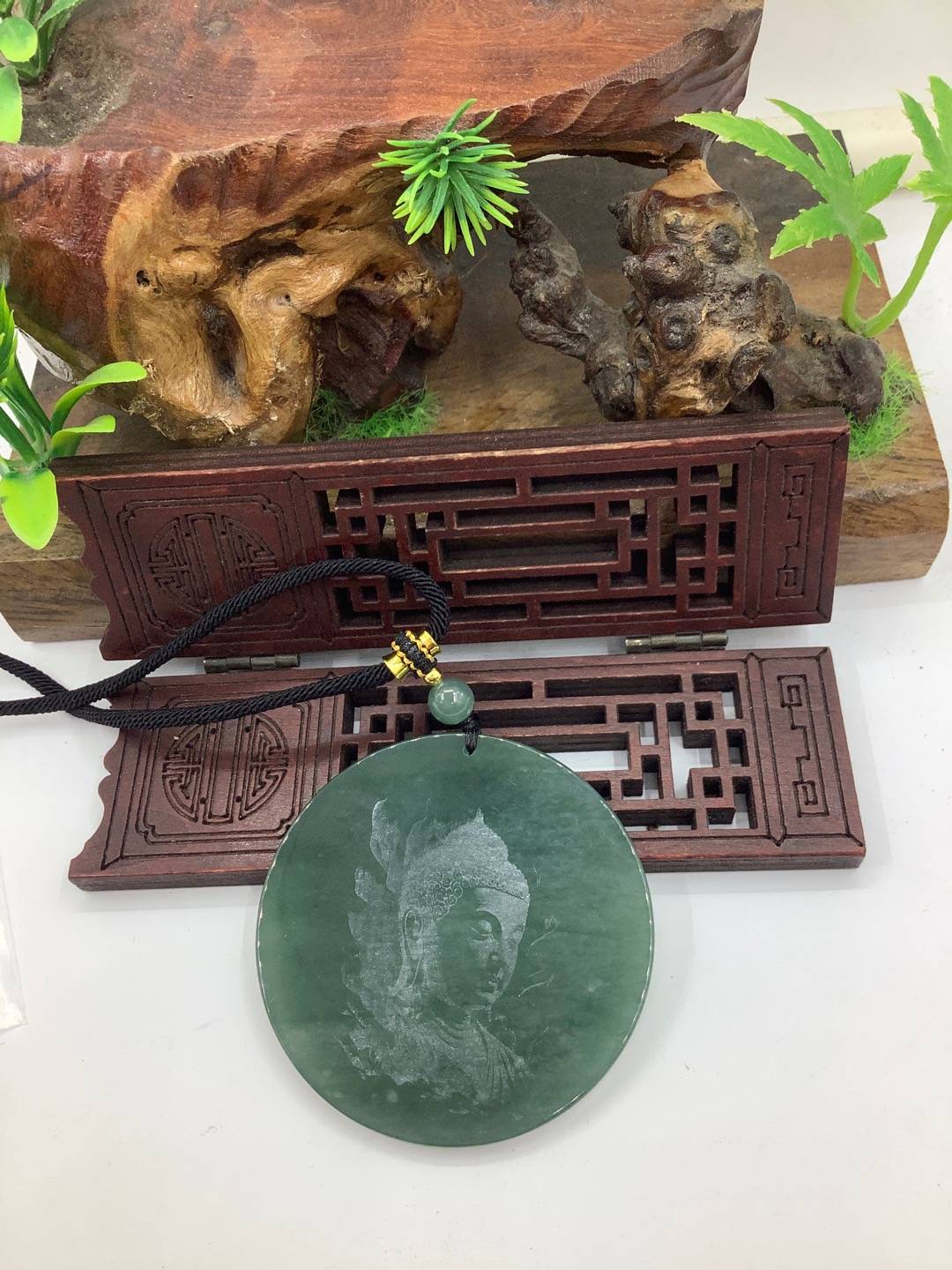 佛观天下