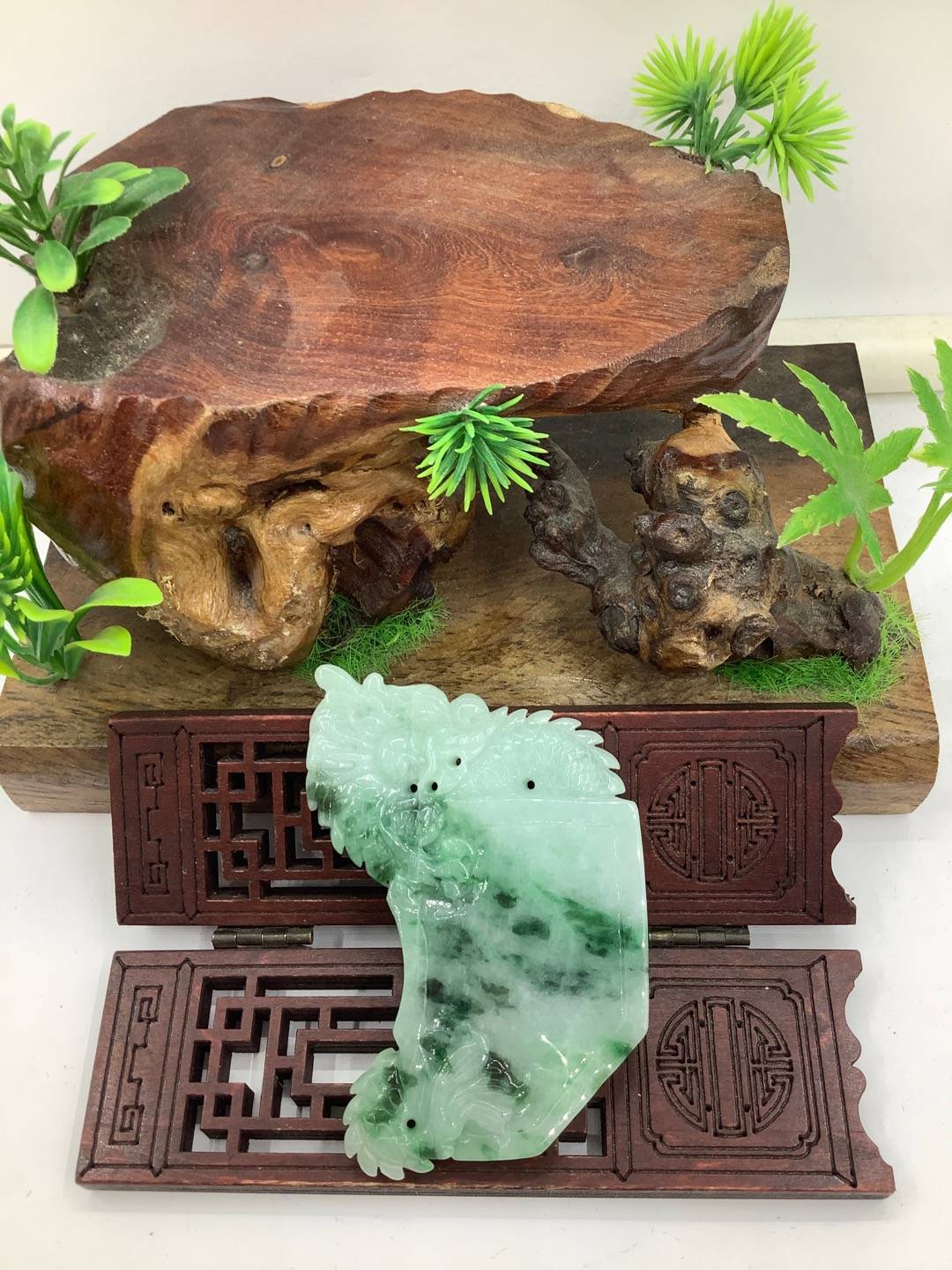 龙行天下