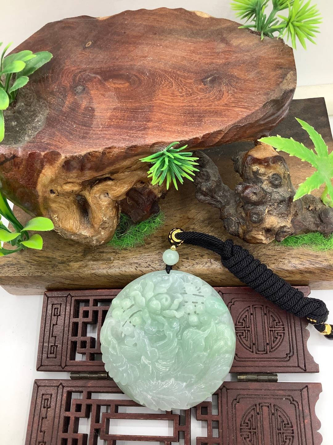凤戏牡丹