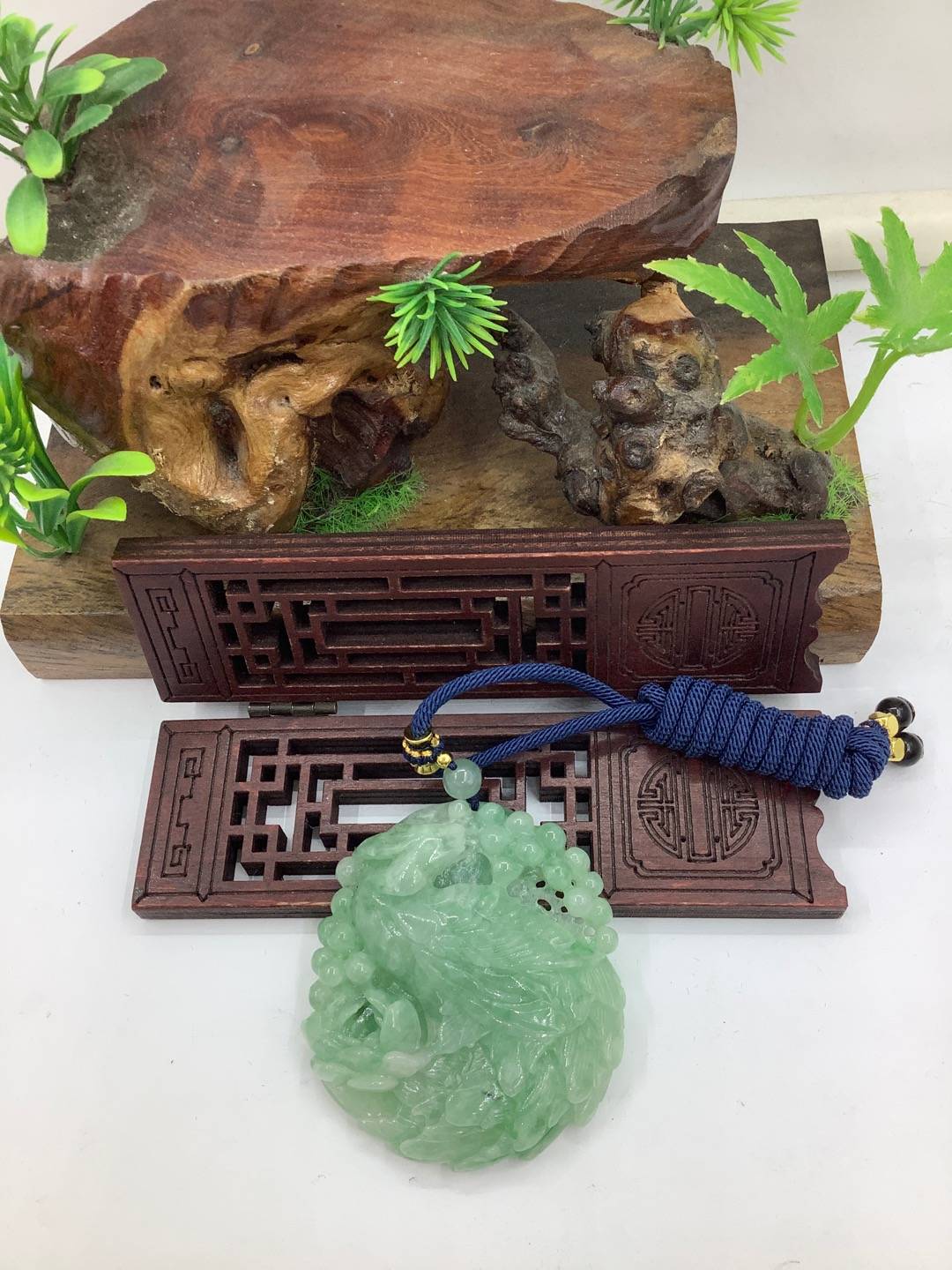 凤穿牡丹