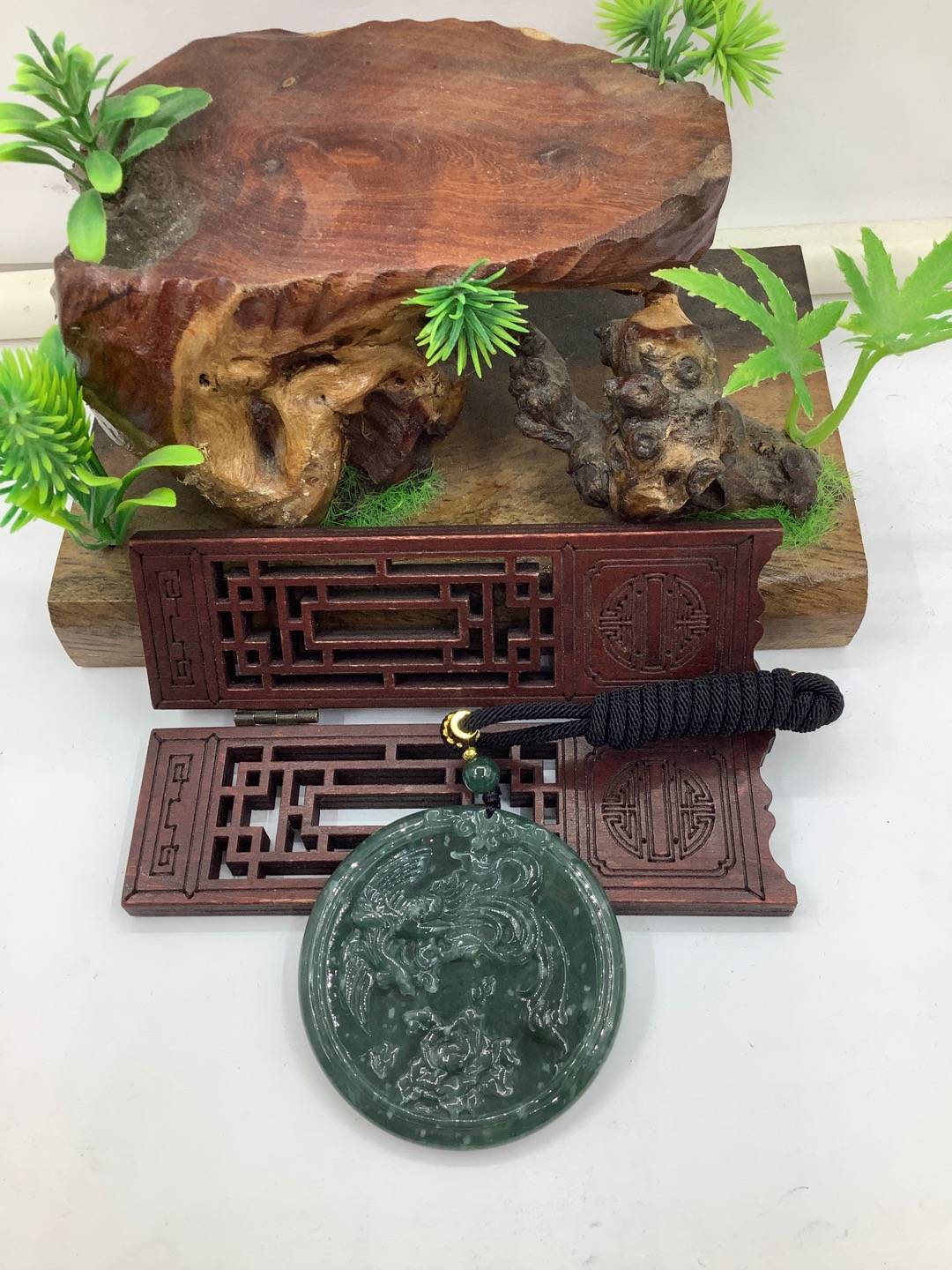 凤戏牡丹