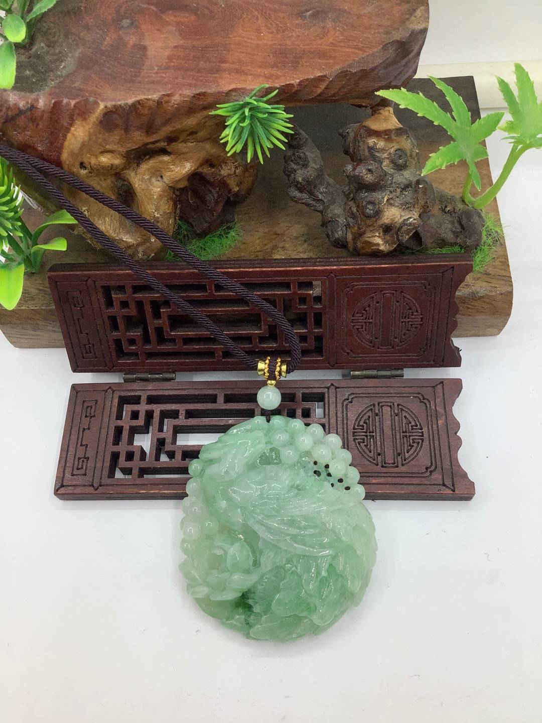 凤穿牡丹